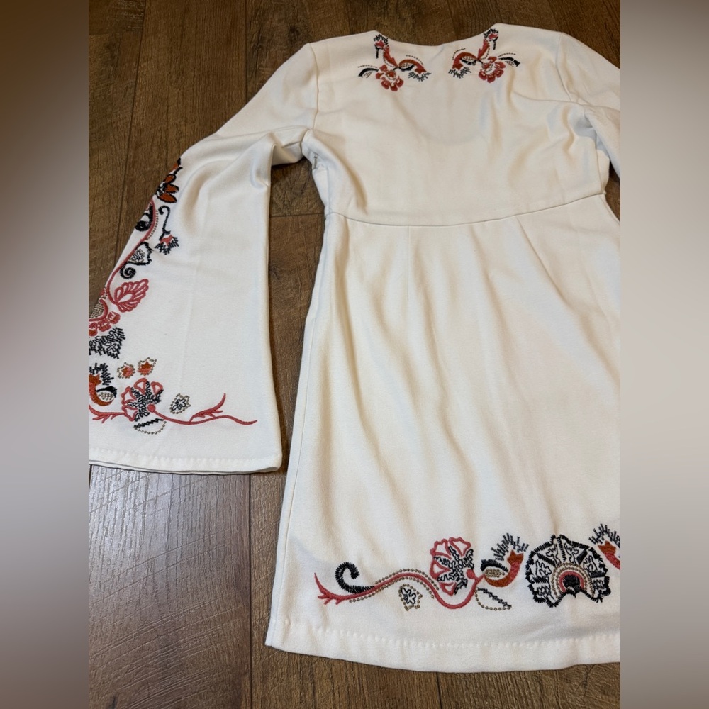Free People Ivory Floral Embroidered Folk Mini Dress Bell Sleeves Sz - Picture 6 of 13